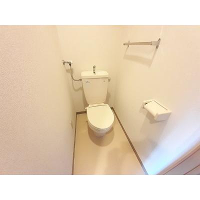 アマールファミーリア 201【管理NO：1-012587001-02010】 ★家具家電は申し込み後に搬入します★ ★2027年04月中旬入居可能★の物件画像
