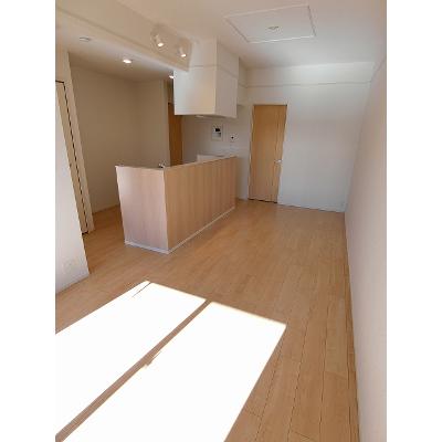 エテルノ 202【管理NO：1-022232701-02020】 ★家具家電は申し込み後に搬入します 2026年08月下旬入居可能の物件画像