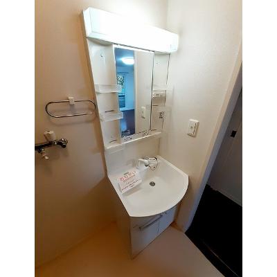 グッドハイム 102【管理NO：1-099210101-01020】 ★家具家電は申し込み後に搬入します 2026年08月下旬入居可能の物件画像
