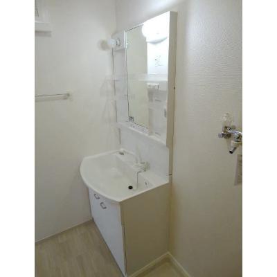 クレストール 103【管理NO：1-017605601-01030】 ★家具家電は申し込み後に搬入します 2026年08月下旬入居可能の物件画像