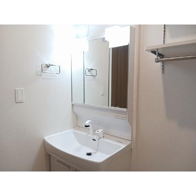 アトール　Ⅲ 205【管理NO：1-027339501-02050】 ★家具家電は申し込み後に搬入します 2026年08月下旬入居可能の物件画像