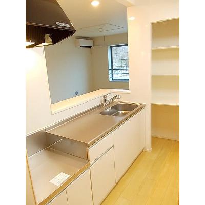 サン　ブライト 205【管理NO：1-021705801-02050】 ★家具家電は申し込み後に搬入します★の物件画像