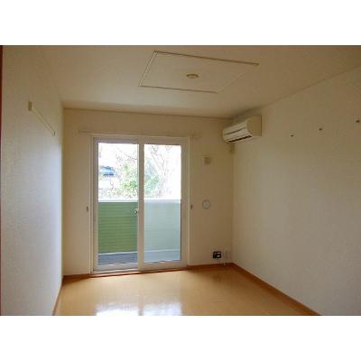 アルバ 102【管理NO：1-014972201-01020】 ★家具家電は申し込み後に搬入します 2026年08月下旬入居可能の物件画像