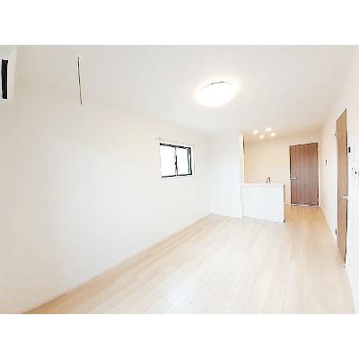 フルラージュ 201【管理NO：1-026179401-02010】 ★家具家電は申し込み後に搬入します★ ★2026年09月中旬入居可能★の物件画像