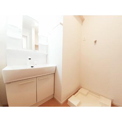 グリュック 104【管理NO：1-021677001-01040】 ★家具家電は申し込み後に搬入します★ ★2026年08月下旬入居可能★の物件画像