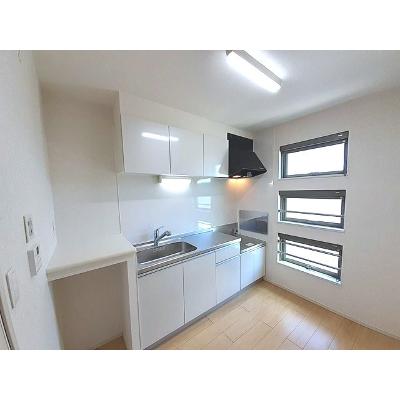 フィオーレ上飯田 201【管理NO：1-023085801-02010】 ★家具家電は申し込み後に搬入します 2026年08月下旬入居可能の物件画像