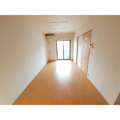 ベル　ブローテ 102【管理NO：1-017568401-01020】 ★家具家電は申し込み後に搬入します★ ★2026年09月上旬入居可能★の物件画像
