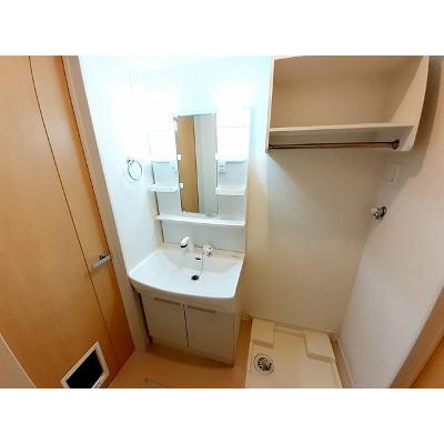 プロムナードＢ 202【管理NO：1-023490102-02020】 ★家具家電は申し込み後に搬入します★の物件画像