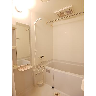 リリアンハイム 101【管理NO：1-013034101-01010】 ★家具家電は申し込み後に搬入します★の物件画像