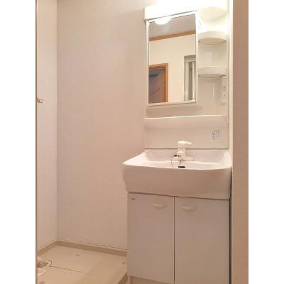 グルービー 101【管理NO：1-012296301-01010】 ★家具家電は申し込み後に搬入します 2026年08月下旬入居可能の物件画像