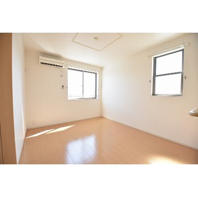エスパス　コンフォルト 201【管理NO：1-017224601-02010】 ★家具家電は申し込み後に搬入します 2026年08月下旬入居可能の物件画像