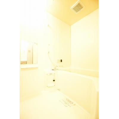 サンライズ 102【管理NO：1-010782701-01020】 ★家具家電は申し込み後に搬入します★の物件画像