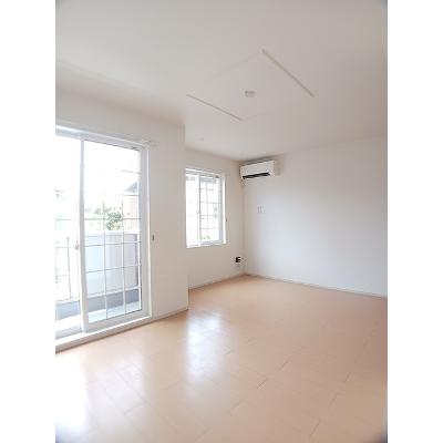 プリメイロＢ 101【管理NO：1-020332401-01010】 ★家具家電は申し込み後に搬入します★の物件画像
