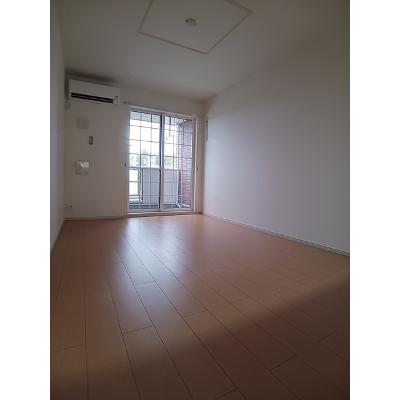 ラ・ルミエールⅠ 106【管理NO：1-018767701-01050】 ★家具家電は申し込み後に搬入します★の物件画像