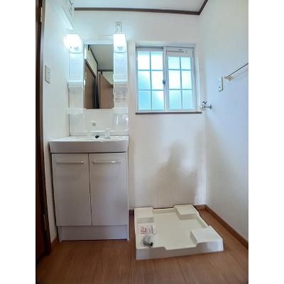グリーンパークⅥ 201【管理NO：1-011143402-02010】 ★家具家電は申し込み後に搬入します★の物件画像
