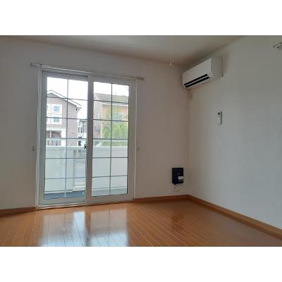 サザンクロス 103【管理NO：1-014399002-01030】 ★家具家電は申し込み後に搬入します 2026年08月下旬入居可能の物件画像
