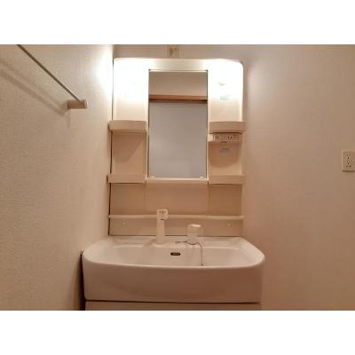 サザンクロス 103【管理NO：1-014399002-01030】 ★家具家電は申し込み後に搬入します 2026年08月下旬入居可能の物件画像