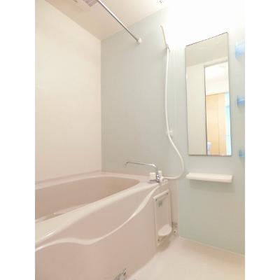 セレブリテ 201【管理NO：1-018026201-02010】 ★家具家電は申し込み後に搬入します★ ★2026年09月中旬入居可能★の物件画像