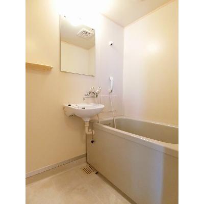 ビューラ東新Ａ 103【管理NO：1-004487301-01030】 ★家具家電は申し込み後に搬入します 2026年08月中旬入居可能の物件画像