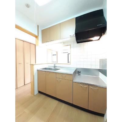 シャルマンコート広沢Ａ 101【管理NO：1-011880901-01010】 ★家具家電は申し込み後に搬入します 2026年09月中旬入居可能の物件画像