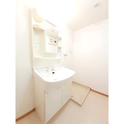 シャルマンコート広沢Ａ 101【管理NO：1-011880901-01010】 ★家具家電は申し込み後に搬入します 2026年09月中旬入居可能の物件画像