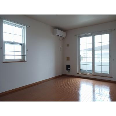プルミエⅡ 202【管理NO：1-014232402-02020】 ★家具家電は申し込み後に搬入します 2026年08月下旬入居可能の物件画像