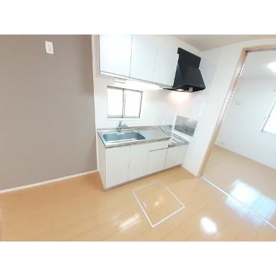 スッド　アルトゥーラ 101【管理NO：1-018563701-01010】 ★家具家電は申し込み後に搬入します★の物件画像