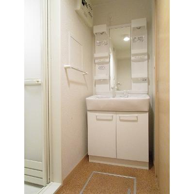 トムトック　Ⅲ 204【管理NO：1-016307301-02040】 ★家具家電は申し込み後に搬入します★ ★2026年08月上旬入居可能★の物件画像