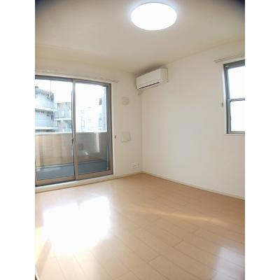 ウエストヒルプラム 103【管理NO：1-018956501-01030】 ★家具家電は申し込み後に搬入します 2026年08月下旬入居可能の物件画像