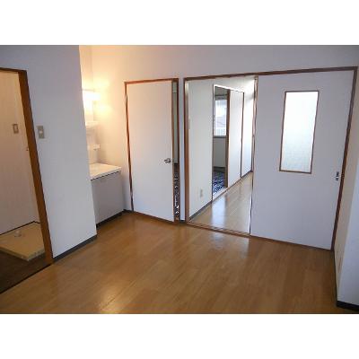 グランメール 103【管理NO：1-004415301-01030】 ★家具家電は申し込み後に搬入します 2026年08月下旬入居可能の物件画像