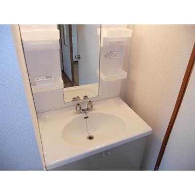 グランメール 103【管理NO：1-004415301-01030】 ★家具家電は申し込み後に搬入します 2026年08月下旬入居可能の物件画像