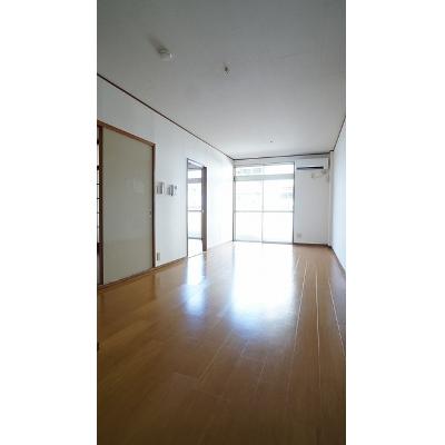 サクラガーデン 102【管理NO：1-003454101-01020】 ★家具家電は申し込み後に搬入します 2026年08月下旬入居可能の物件画像