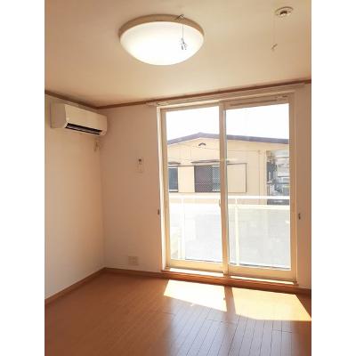 レインボーシャトー 201【管理NO：1-013402801-02010】 ★家具家電は申し込み後に搬入します 2026年08月下旬入居可能の物件画像