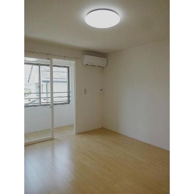 フレスクーラ県 203【管理NO：1-023335001-02030】 ★家具家電は申し込み後に搬入します 2026年08月下旬入居可能の物件画像