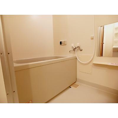 フェアリー・テイル 201【管理NO：1-011637801-02010】 ★家具家電は申し込み後に搬入しますの物件画像