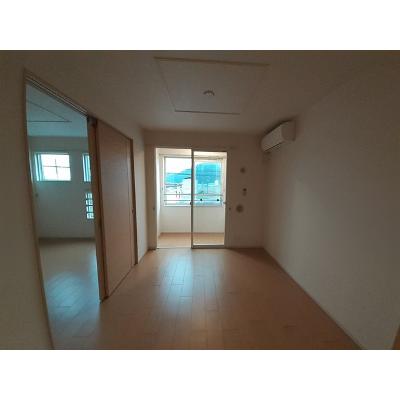 ウッド・ベル 203【管理NO：1-018240201-02030】 ★家具家電は申し込み後に搬入します 2026年08月中旬入居可能の物件画像