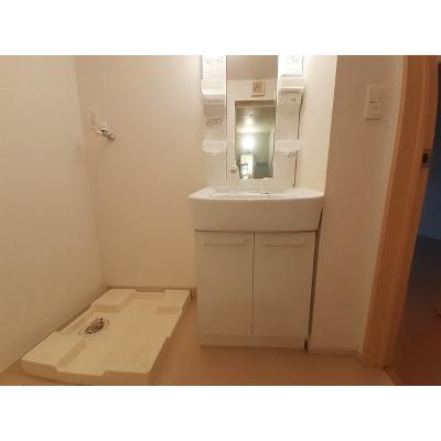 ウッド・ベル 203【管理NO：1-018240201-02030】 ★家具家電は申し込み後に搬入します 2026年08月中旬入居可能の物件画像