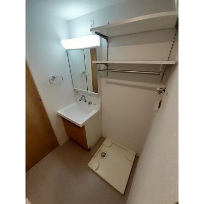 カーサ　アリビオ 102【管理NO：1-026572201-01020】 ★家具家電は申し込み後に搬入します 2026年09月上旬入居可能の物件画像
