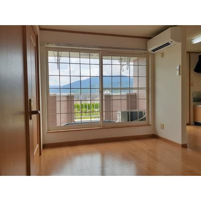 アデリーヌ 202【管理NO：1-011760501-02020】 ★家具家電は申し込み後に搬入します 2026年08月下旬入居可能の物件画像