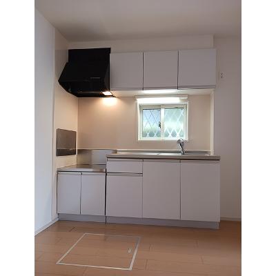 ラ　ポルテ　ルージュⅡ 102【管理NO：1-020331301-01020】 ★家具家電は申し込み後に搬入します★の物件画像