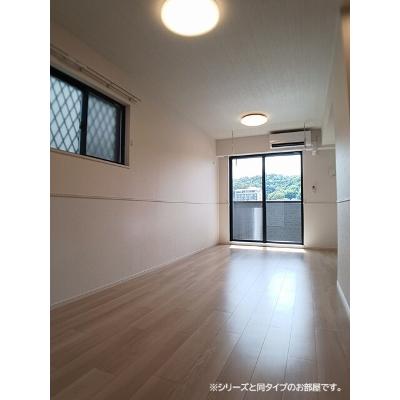 カトレア 106【管理NO：1-028616701-01050】 ★家具家電は申し込み後に搬入します 2026年08月上旬入居可能の物件画像