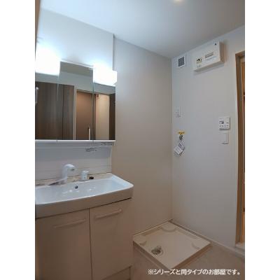 カトレア 106【管理NO：1-028616701-01050】 ★家具家電は申し込み後に搬入します 2026年08月上旬入居可能の物件画像