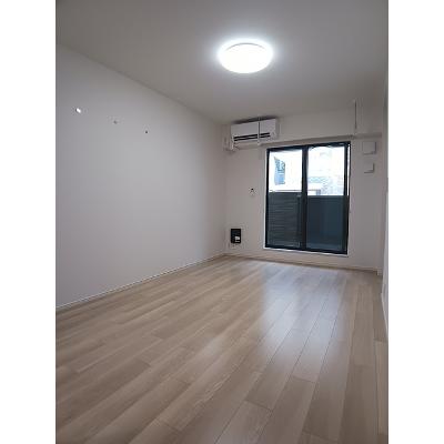 エイス　クラウディア 202【管理NO：1-028589801-02020】 ★家具家電は申し込み後に搬入します★の物件画像