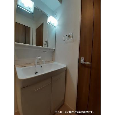 エスペランサ　俊 101【管理NO：1-027738101-01010】 ★家具家電は申し込み後に搬入します 2026年10月上旬入居可能の物件画像