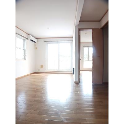 ルーナⅠ 203【管理NO：1-011914001-02030】 ★家具家電は申し込み後に搬入します★の物件画像