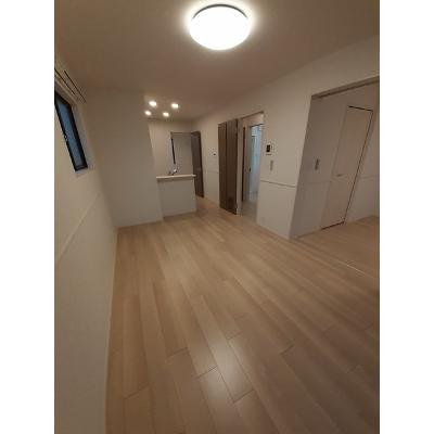 サニー　ブルック 201【管理NO：1-026601501-02010】 ★家具家電は申し込み後に搬入します 2026年09月中旬入居可能の物件画像