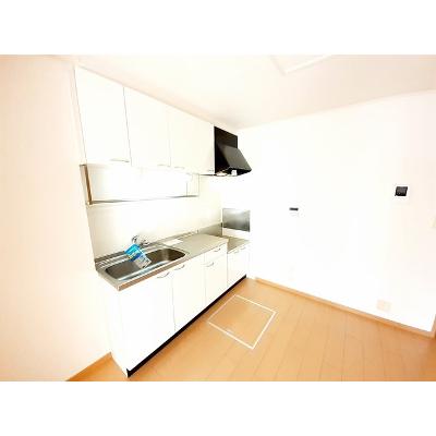 ラ・エスポワールⅡ 102【管理NO：1-015359302-01020】 ★家具家電は申し込み後に搬入します 2026年09月中旬入居可能の物件画像
