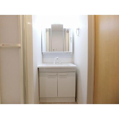 Ｉｖｙ　（アイビー） 102【管理NO：1-025458701-01020】 ★家具家電は申し込み後に搬入します 2026年08月下旬入居可能の物件画像