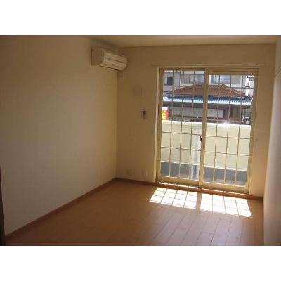 ヴィラージュＢ 102【管理NO：1-015356402-01020】 ★家具家電は申し込み後に搬入します 2026年08月下旬入居可能の物件画像