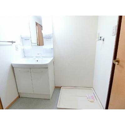 アバーロＫ 101【管理NO：1-007850001-01010】 ★家具家電は申し込み後に搬入します 2026年09月上旬入居可能の物件画像